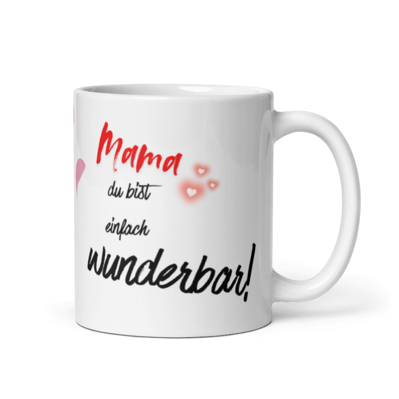 Seitenansicht einer weißen Keramiktasse mit dem Henkel links. Das Design zeigt ein niedliches, flauschiges Alpaka mit einem roten Herzluftballon und schwebende rosa Blütenblätter.