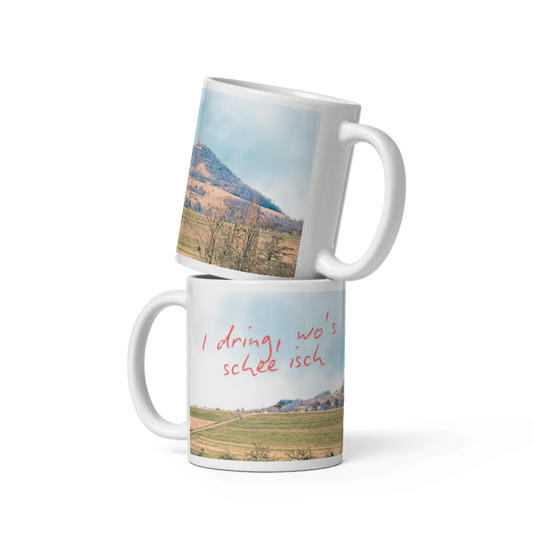 Gestapelte der Eninger Tasse mit dem Panorama der Achalm und dem schwäbischen Spruch „I dring, wo’s schee isch“.