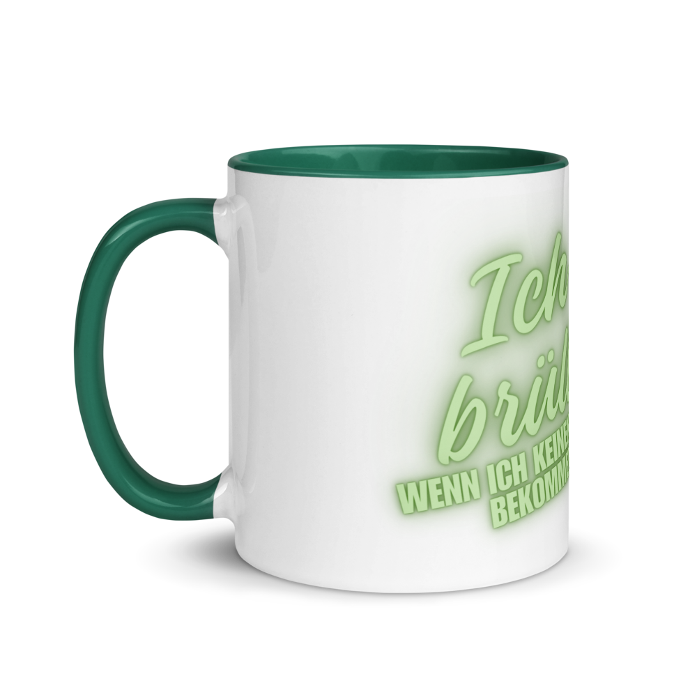 Seitenansicht einer weißen Kindertasse mit dunkelgrünem Henkel und dem Spruch „Ich brüll, wenn ich keinen KABA bekomme!“.